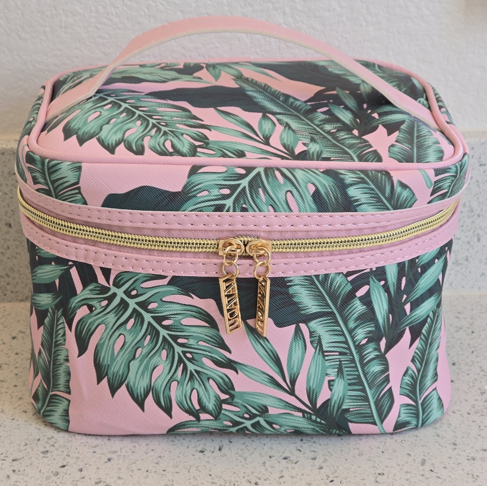 Banana Leaf Vanity Case